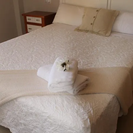 Гостевой дом 9 Olas 3*